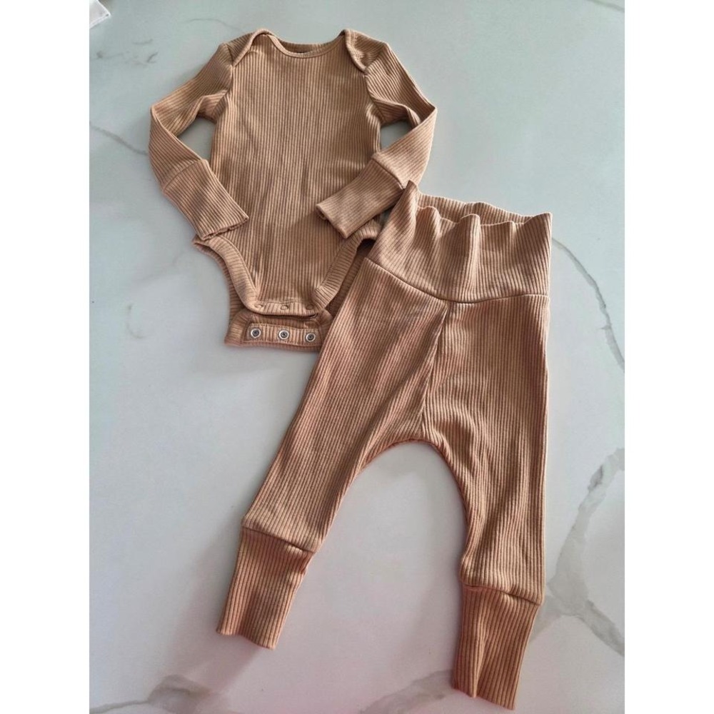 Old navy baby boy ribbed set 3-6 mos